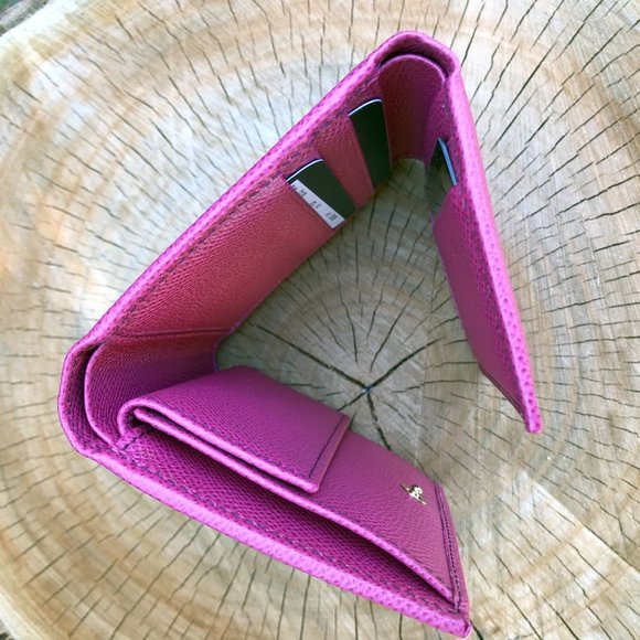 Dolce & Gabbana Trifold Wallet - Picture 7 of 10